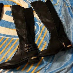 Vince Camuto Boots size 8